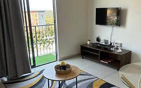 Cosy Apartment In Randburg -